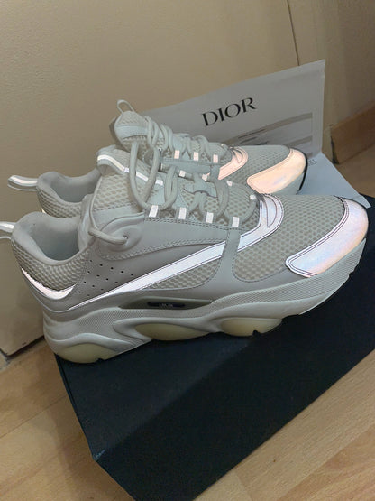 Dior B22