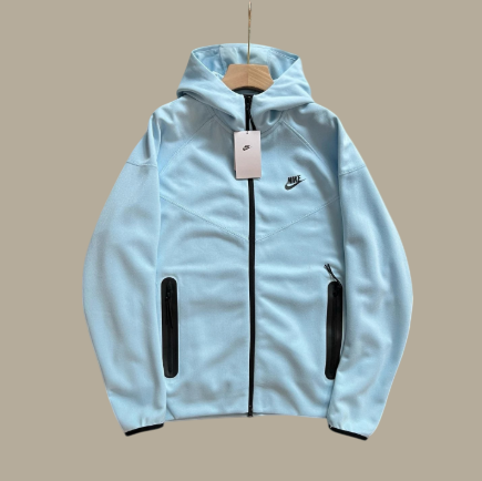Nike tech bleu clair